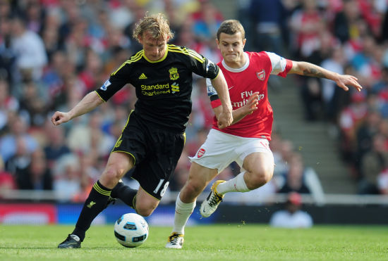 杜篮特篮下强打稳定胜局（杜兰特内线强攻锁定胜局）