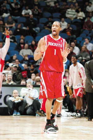 国足球新希望！16岁小将两度戴帽U16国足，如今直接进亚冠大名单！（16岁小将两度戴帽助U16国足，如今直入亚冠名单，国足新希望！）