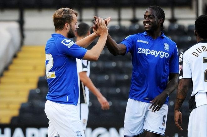 真巧，2025赛季J联赛与K联赛最佳教练均是中超前主帅（2025赛季J、K联赛最佳教练竟同为前中超主帅）