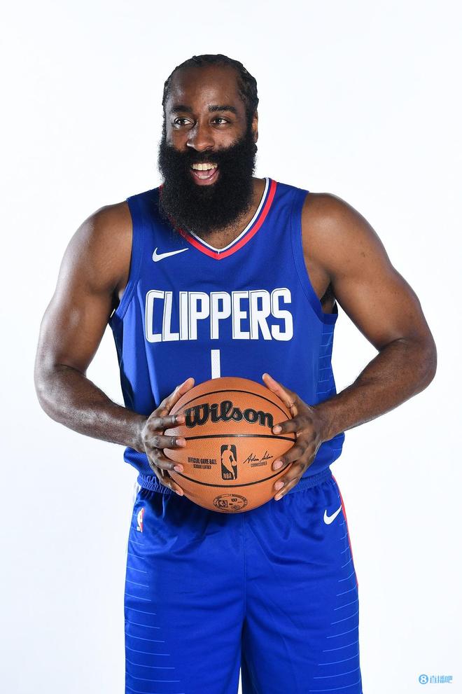 林仲勋申裕斌3比0横扫巴西组合迎开门红（林仲勋／申裕斌首战告捷 3比0轻取巴西组合）