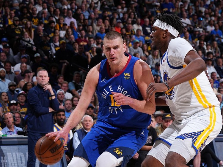 流量门面！美媒公布球星社媒浏览量前十：字母垫底，湖人三人上榜（流量榜出炉！美媒发布球星社媒浏览量TOP10：字母哥垫底，湖人三将上榜）