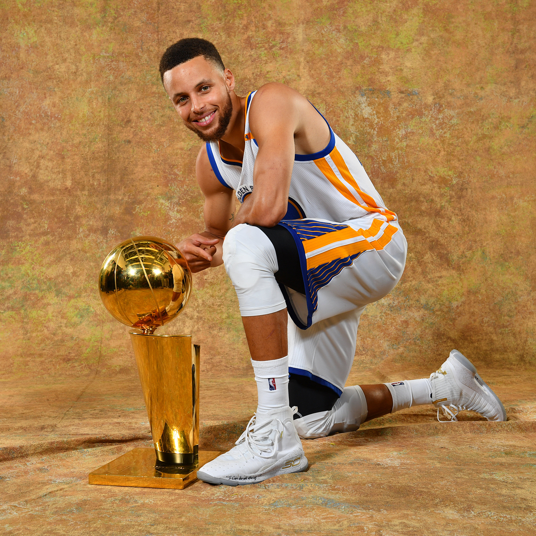 广岛三箭主帅：很高兴我的最后一战能获胜，球员们动力十足（广岛三箭主帅：告别战取胜，球员斗志昂扬）