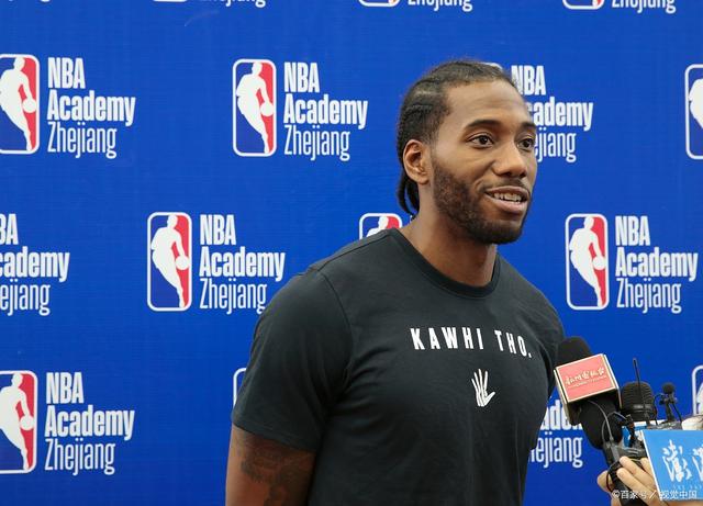 蒂尔曼：曼城大轮换？这给了球队额外的动力，我们看到了机会（蒂尔曼：曼城大轮换反倒激发我们，我们看准了机会）