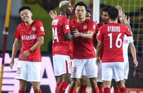 瓦科：特别感谢克雷桑给我这两次罚点机会，下回我再也不罚了（瓦科致谢克雷桑两次礼让点球：下次我不再主罚了）