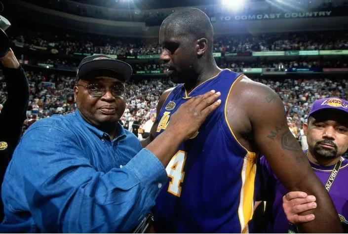 狼队主帅：枪手各方面都是最佳；我们已有很多成果只是没赢球（狼队主帅：阿森纳综合实力最强；我们收获不少却无缘胜利）