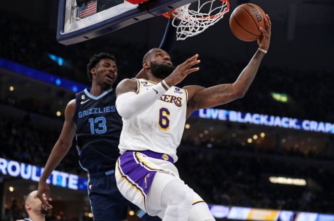 达洛特：领先后本该控制节奏，我们却改变既定战术越踢越慌乱（达洛特：领先本应掌控节奏，却偏离既定打法愈踢愈慌）