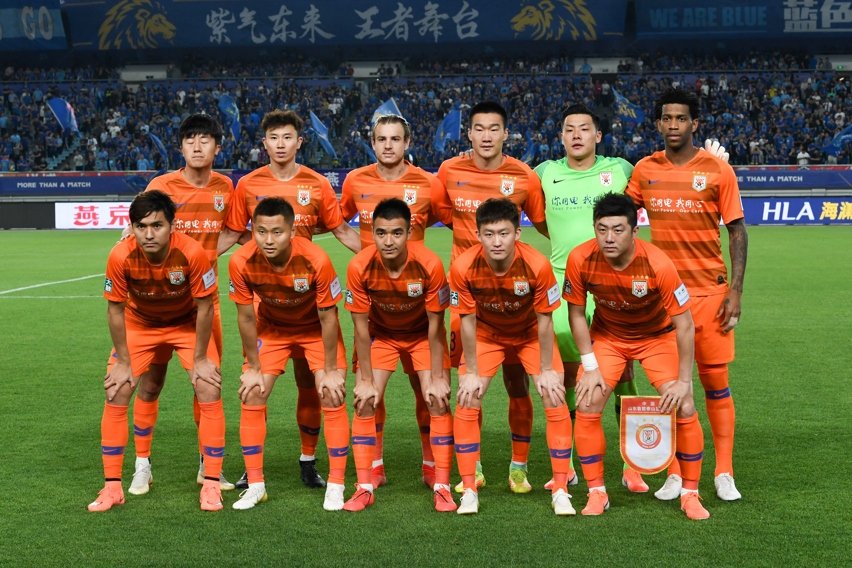 历史首位，前武汉女足外援特姆瓦连续两年获得美女职最佳球员（前武汉女足外援特姆瓦成历史首人，连续两年当选美女职年度最佳球员）