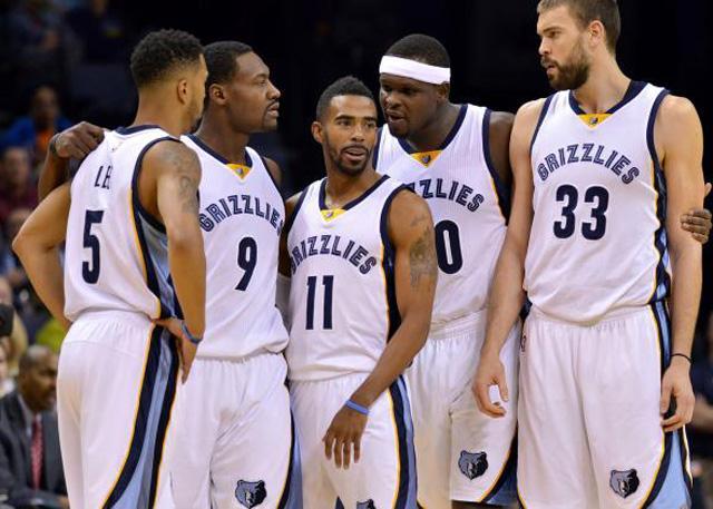 火箭开局进攻篮板率高居全联盟之首，创近10年来新高（火箭开季进攻篮板率领跑联盟，创十年新高）